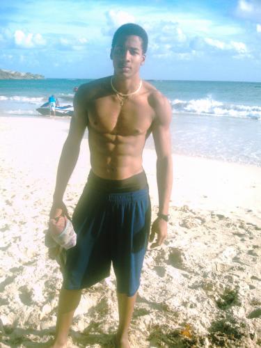 PLAGE T_@_B_L_E    DU D_I_@_B_L_E